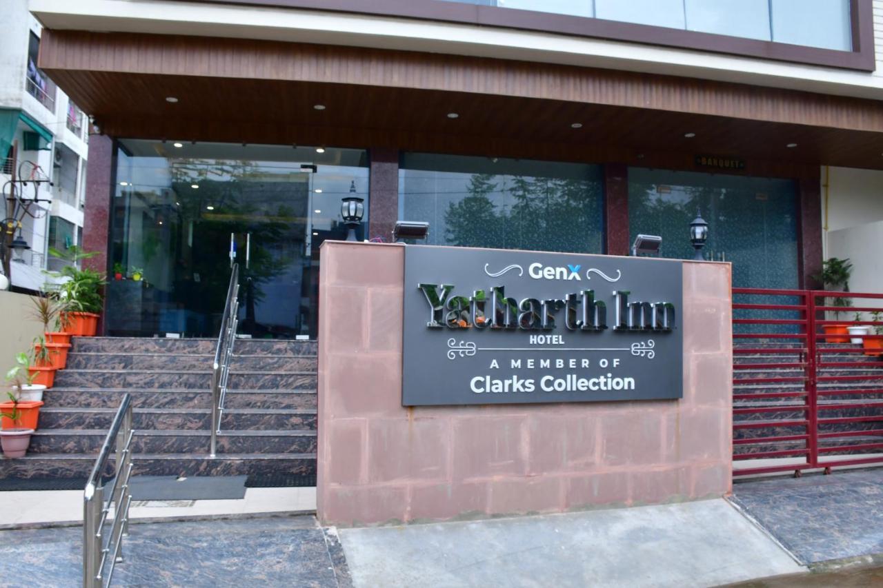 Hotel Yatharth Inn Varanasi Exterior foto
